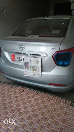  Hyundai Xcent diesel  Kms
