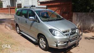  Innova Petrol CNG V8 Top Model in extremely good