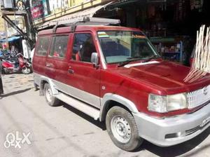 Toyota Qualis good condition diesel  Kms  model