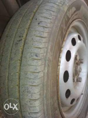 Nice condition power string 5 Tyre new mrf