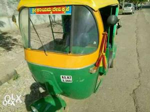 White board Auto rickshaw  Kms  year mint condition