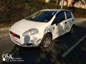 Army officer Fiat Grand Punto diesel  Kms  year
