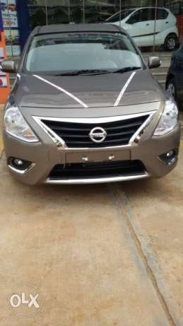 Nissan Sunny Xe, , Petrol