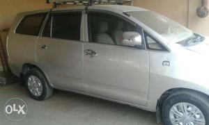 Innova  Br 1st Owner Rs.:- /- Fixed Price