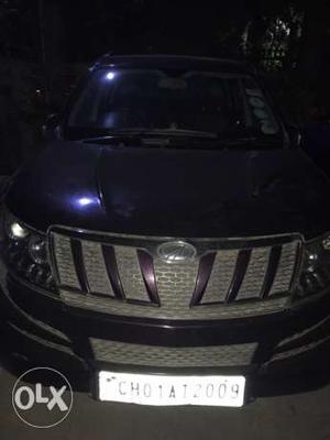 Army officer owned  Mahindra Xuv500 diesel  Kms w8