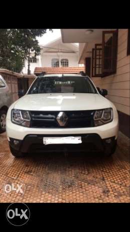 Renault Duster RXS CVT Automatic