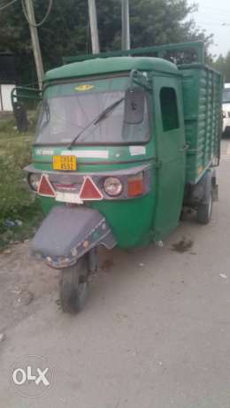 Irgent sale bajaj loading. With all paper and