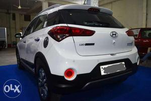 Hyundai i20 active top model petrol kms  year