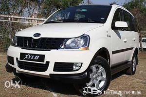 Single Owner Mahindra Xylo E4 diesel New Tyres FIXED PRICE