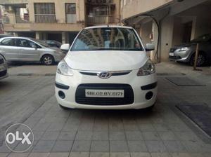  Hyundai I10 cng  Kms