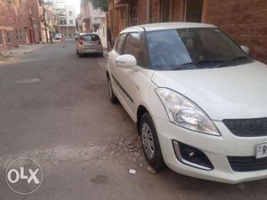 Sell car maruti swift vxi abs(o)