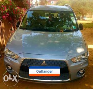 Mitsubishi Outlander petrol  Kms  year