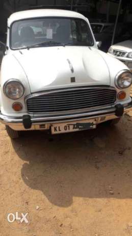 Hindustan Motors Ambassador Classic  Dsz Ac Ps, ,