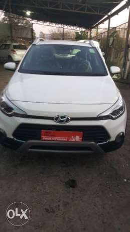  Hyundai I20 petrol  Kms