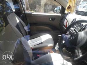 Sell Hyundai i 10 magna, full condition with back