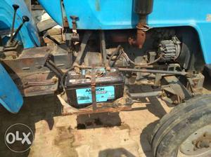 Good condition tractor 4 sylender double clutch