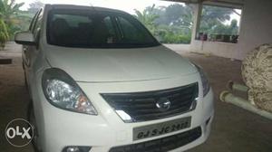  Nissan Sunny diesel  Kms