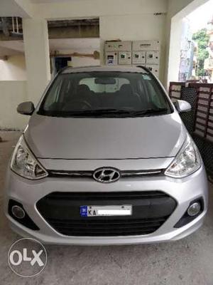 Almost brand new looking GRAND i10 Sportz for immediate