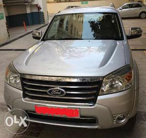 Ford Endeavour MoonDust Silver- 4*4 Top