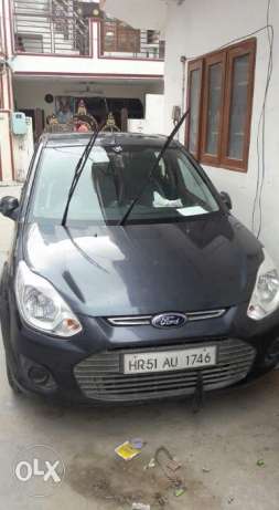 Urgently want to sell  Ford Figo Diesal  kms