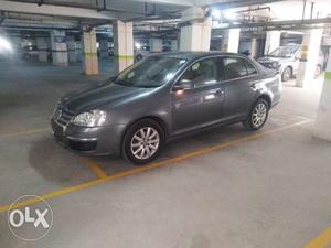 VW Jetta Highline Automatic Doctor Driven. Excellent