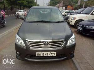 Toyota Innova 2.5 Vx 8 Str, , Diesel