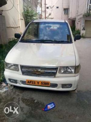 Chevrolet Tavera Elite Ls - B3 10-seater - Bs Iii, ,