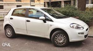 Punto Petrol  Neat And Clean Car