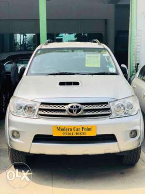 Toyota Fortuner 3.0 4x4 Mt, , Diesel