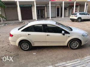  Fiat Linea diesel  Kms