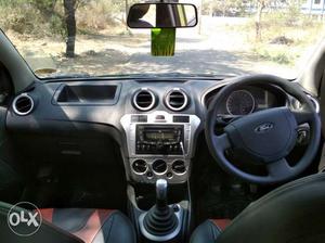  Ford Figo diesel  Kms