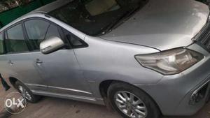 Toyota Innova 2.5 V 7 Str, , Petrol