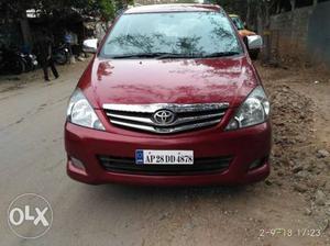  Toyota Innova diesel  Kms