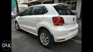 Volkswagen Polo Highline1.2L (P)  model well maintained