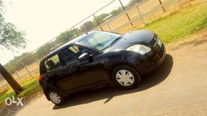Swift petrol  model Excellent condition MH 12 pune