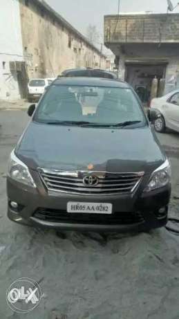 Toyota Innova diesel  Kms  year