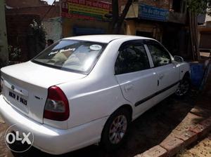  Hyundai accent cng  Kms