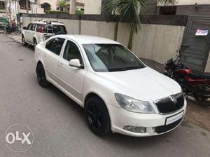 Skoda Laura Ambition 2.0 Tdi Cr At, , Diesel