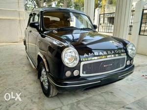 Ambassador car full opinions in very good condition