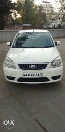 Ford Fiesta Zxi , Cng