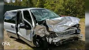 I want parchas accident car total loss car good price