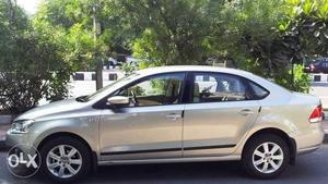  March Volkswagen Vento Comfortline (Biege)on URGENT !