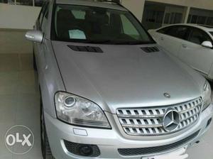  Mercedes-Benz Ml Class petrol  Kms