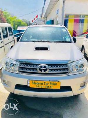 Toyota Fortuner 3.0 4x4 Mt, , Diesel