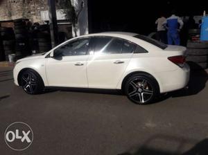  Chevrolet Cruze diesel  Kms