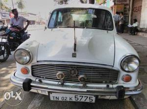 Hindustan Motors Ambassador Classic  Isz Mpfi, ,