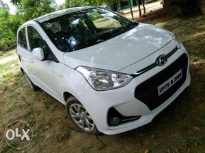  Hyundai Grand I10 petrol  Kms