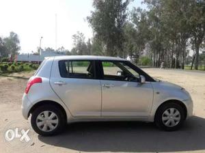 Maruti Suzuki Swift petrol  Kms  year Vxi fix price