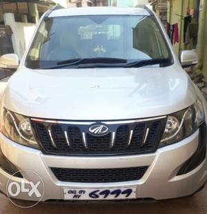  November ki Mahindra Xuv500 W6 diesel  Kms