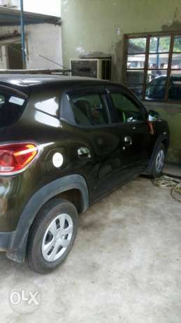  Renault Kwid petrol  Kms